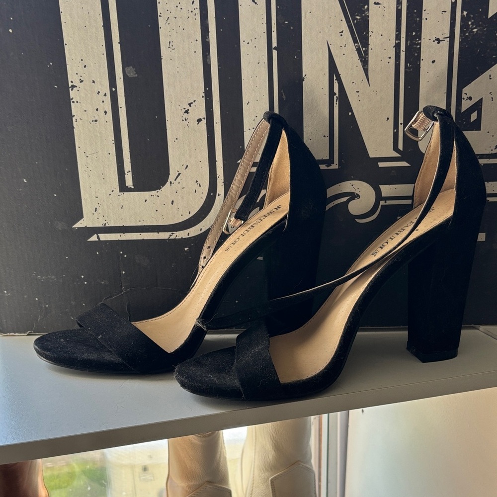 Just Fabulous  Black Suede Chunky Heel Sandals